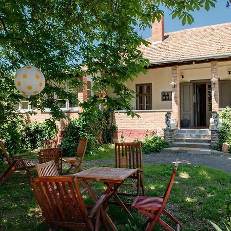 Káli44 Vendégház Revfulop Exterior foto